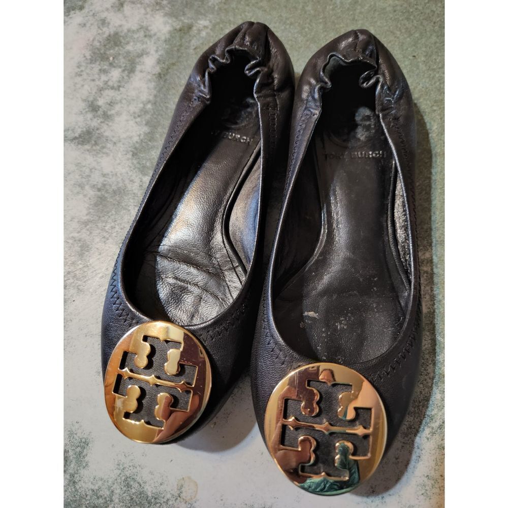 Tory Burch Reva Ballet Flats Black Leather Gold Logo sz 4